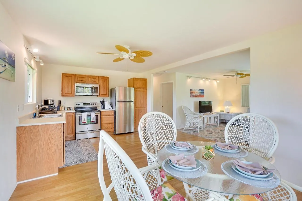 Captain Cook Home On Quiet 3 Acres With Fruit Trees Papa Bay
