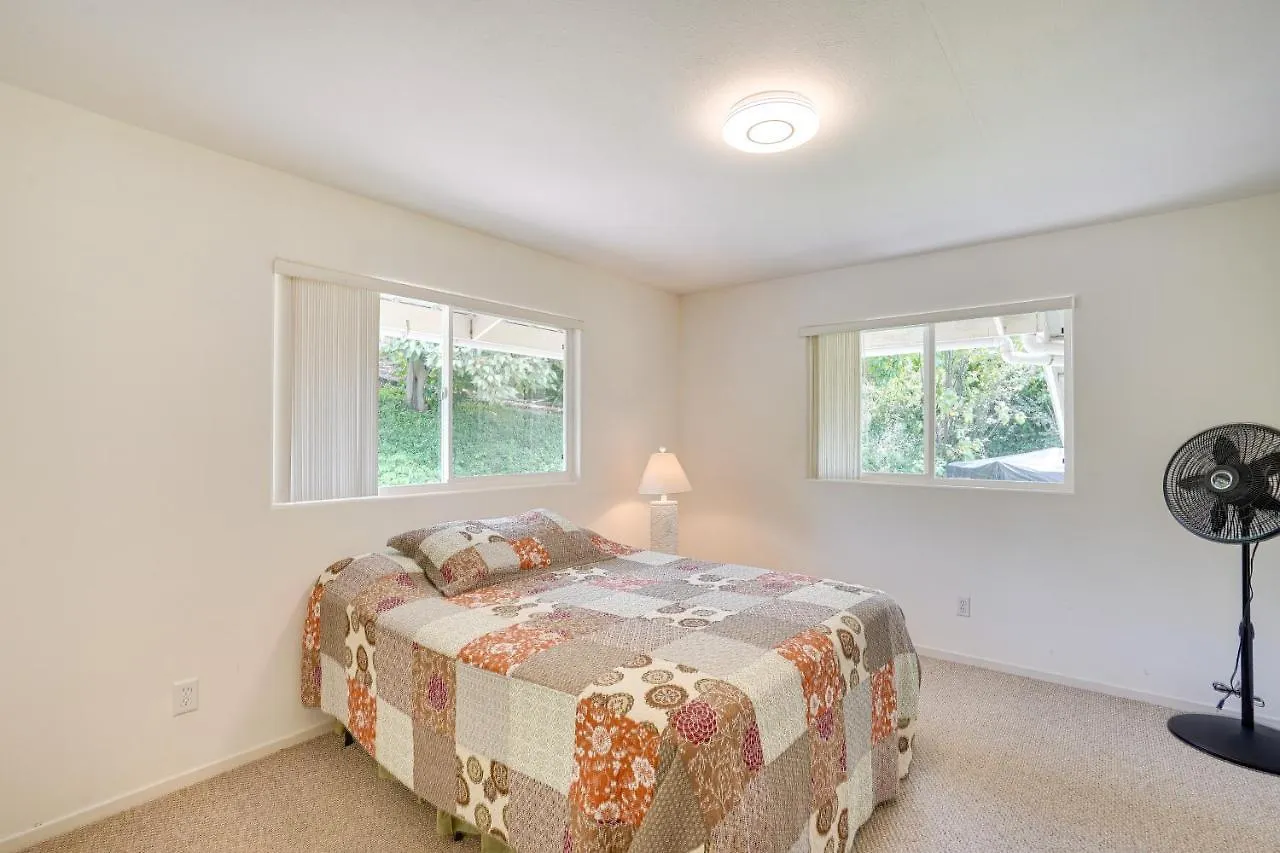 Captain Cook Home On Quiet 3 Acres With Fruit Trees Papa Bay 0*,